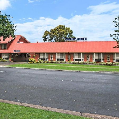 Aat 28 Goldsmith Motel Hamilton Exterior photo